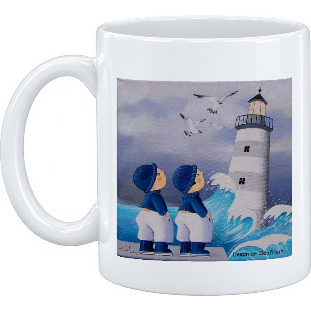 Mug Le Phare : deux petits marins regardent le phare tandis que la vague se casse, sur un mug en céramique blanche