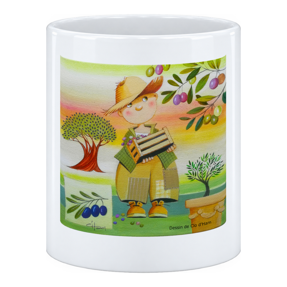 Mug Olive : chapeau de paille, pantalon rapiécé, cagette de bois calée contre la hanche, en pot à crayons
