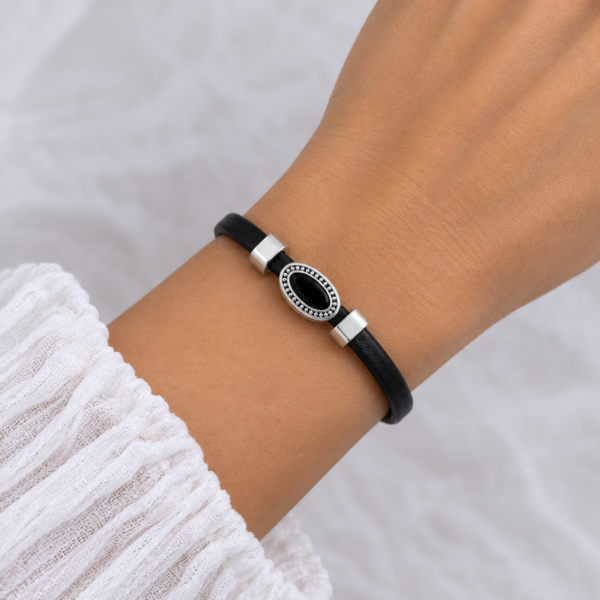 Bracelet Style