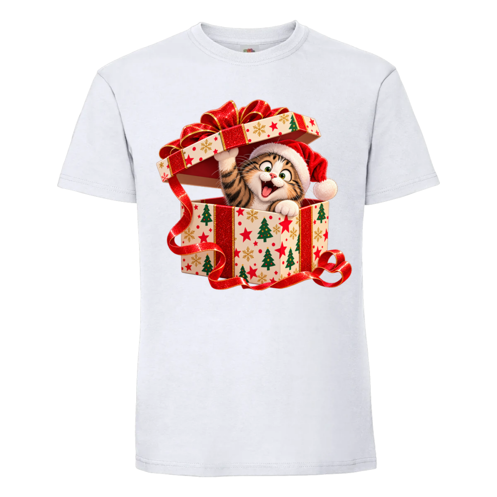 T-shirt Chat surprise : un chat tigré en bonnet de Père Noël jaillit tout joyeux de son paquet cadeau, sur un t-shirt blanc